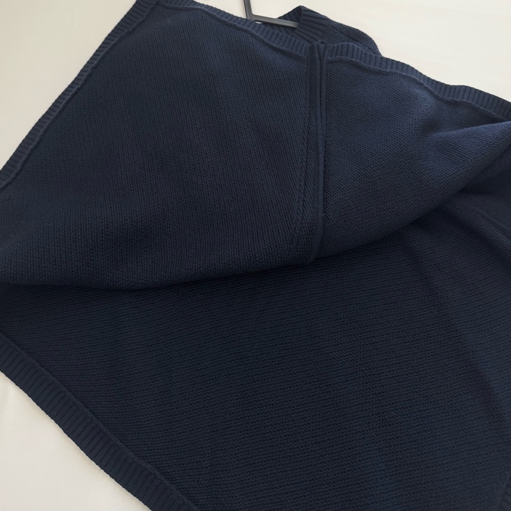 NWT Lululemon On the Go Poncho, True Navy - Picture 6 of 10